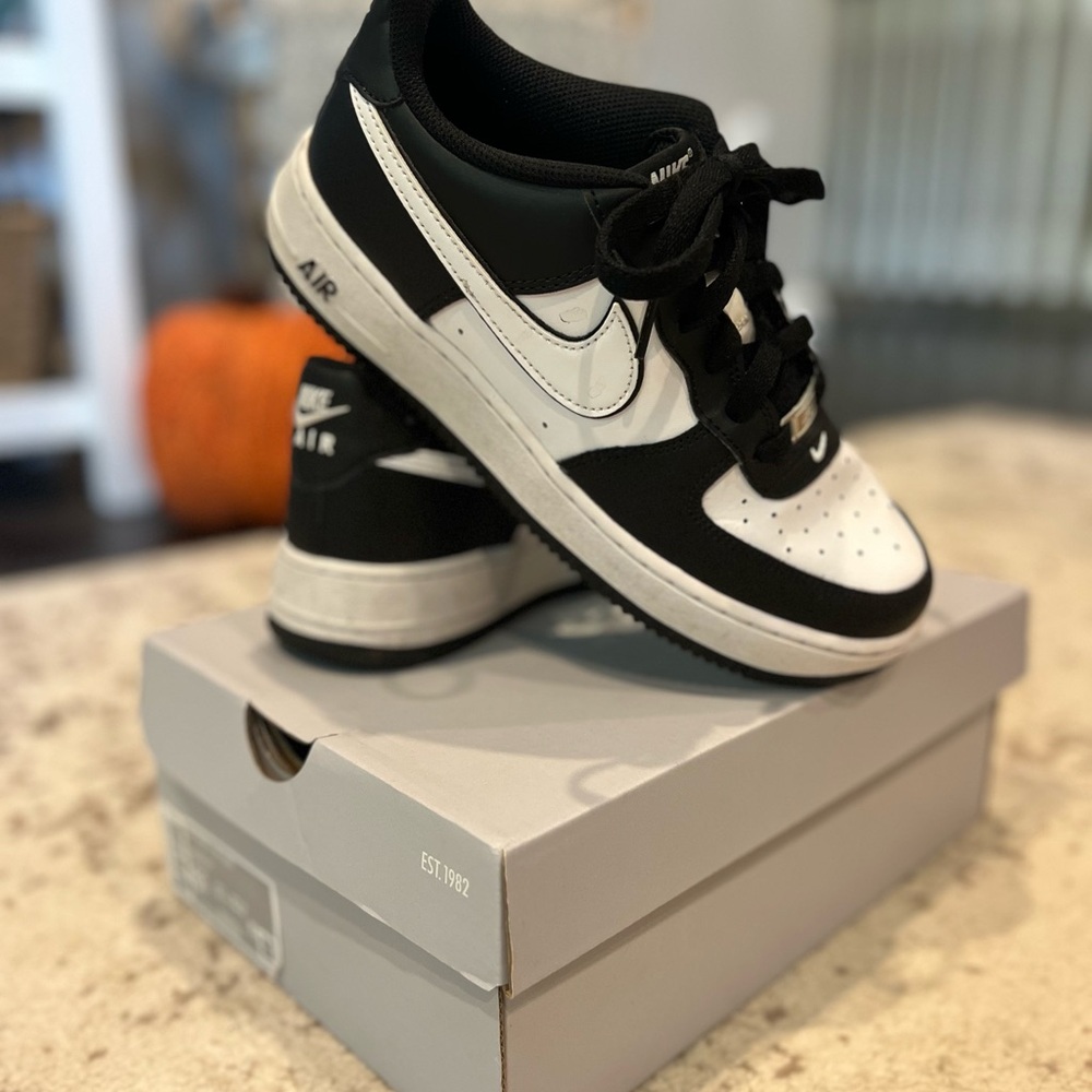 AIR FORCE 1